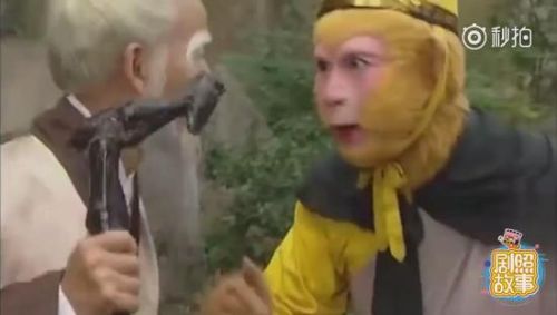 99版《西游記》罕見未配音花絮視頻曝光：孫悟空原聲 龍?zhí)泳尤徽f粵語
