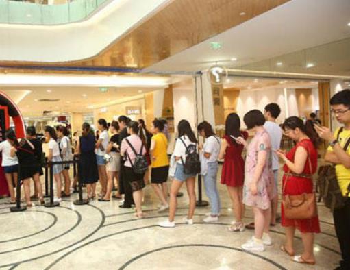 品牌推廣利器！長風創(chuàng)新“風尚”品牌推廣智能終端為LV集團貝玲妃擴張賦能