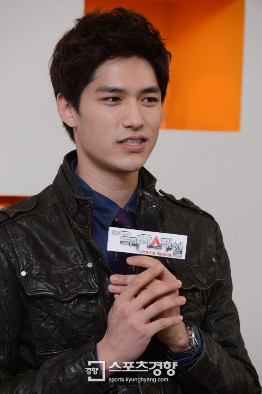 http://m.omega3-ala.com/pics/default/download/1b4d88ed9a43b81782b6085a5bbbd104.jpg