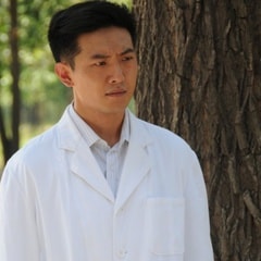 董洋?