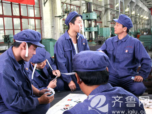 http://m.omega3-ala.com/pics/default/download/3cfdee566eb4ecddd30bcc8889aaae21.jpg