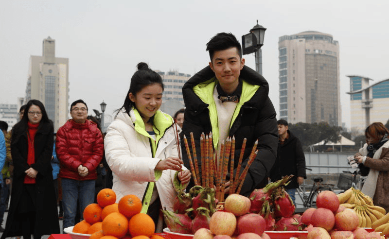 http://m.omega3-ala.com/pics/default/download/3ec825a96397e5e9507015d6ef512df5.jpg