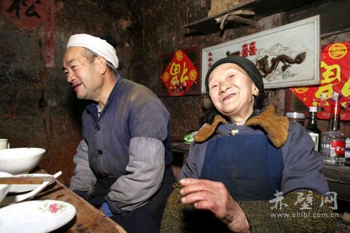http://m.omega3-ala.com/pics/default/download/6101c0fb02e31b247f36cdd185a8e747.jpg