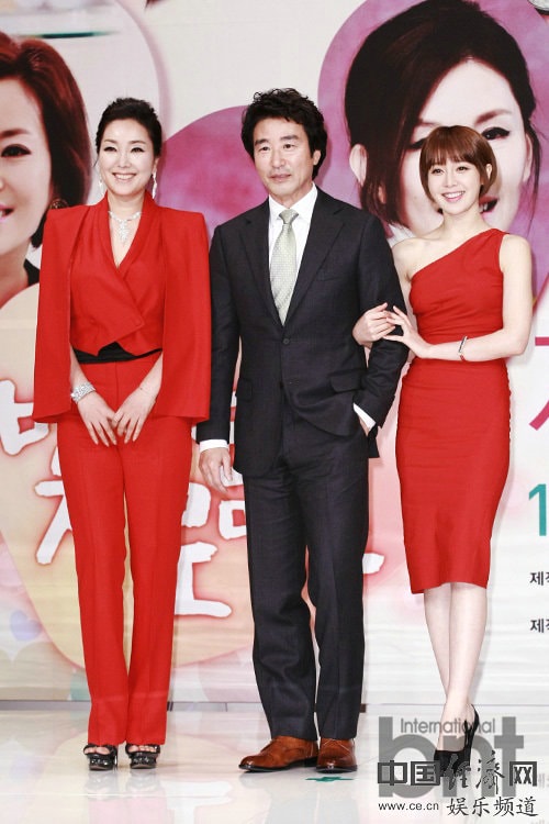 http://m.omega3-ala.com/pics/default/download/64536ef35deb1b2237c42a168d5c11a8.jpg