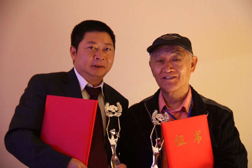 http://m.omega3-ala.com/pics/default/download/8f75a3cad25be0e0c100a7b7015a554d.jpg