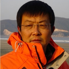 王學(xué)偉