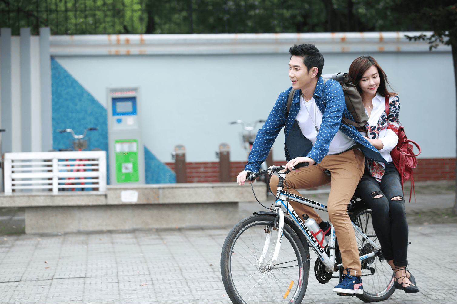 http://m.omega3-ala.com/pics/default/download/a357ea9bf8521e99561241c12affd650.jpg