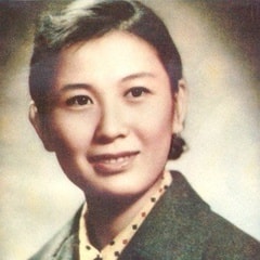 嚴(yán)鳳英