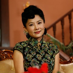 余 婭?