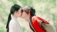 《步步驚心麗》首曝吻戲  李準(zhǔn)基IU古裝初吻清新甜蜜