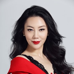 胡彩虹?