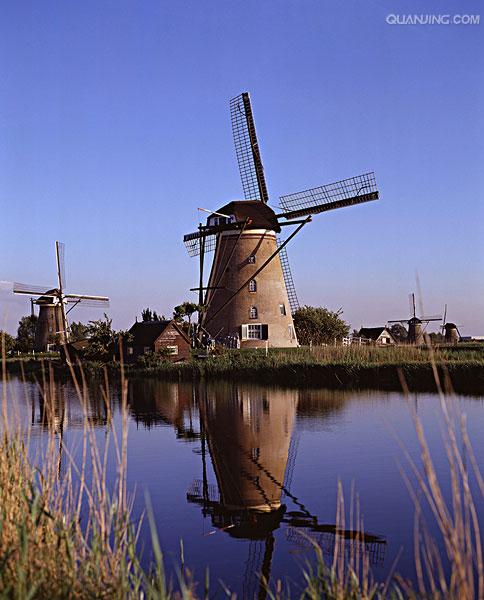 http://m.omega3-ala.com/pics/default/download/d5eff062d3be9c8db057f47278d91933.jpg
