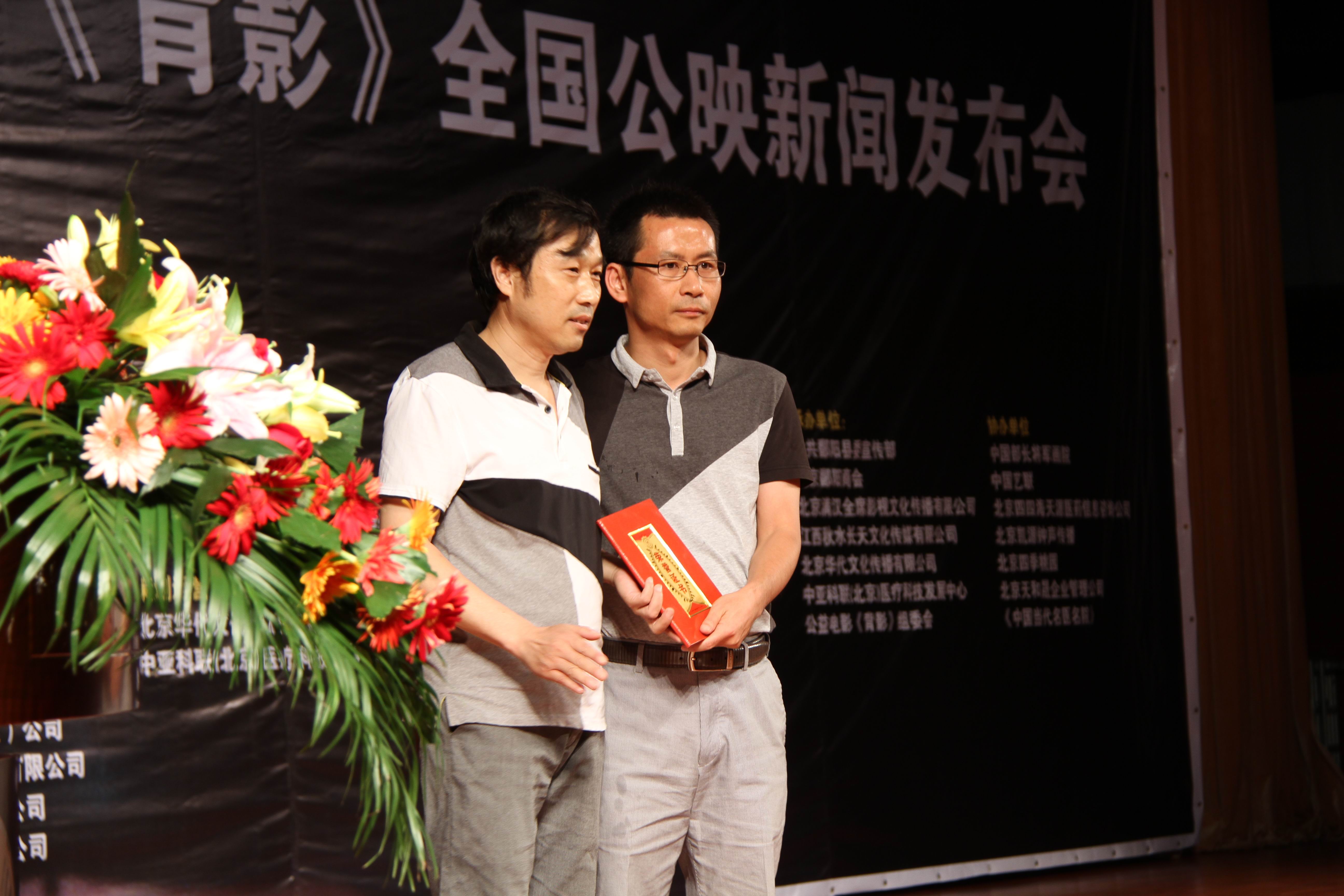 http://m.omega3-ala.com/pics/default/download/d6a03370f0dfb41a1218ac425dc3881f.jpg