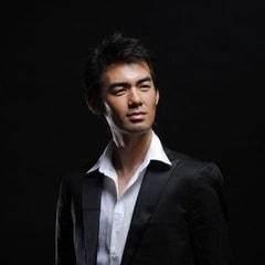 張益群