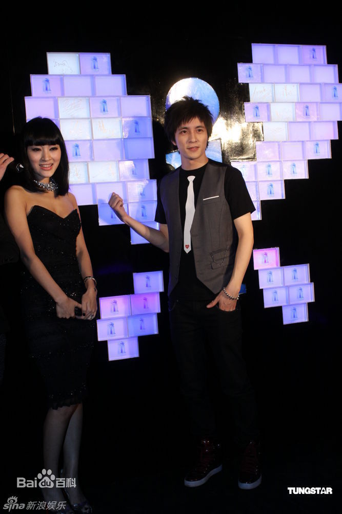 http://m.omega3-ala.com/pics/star/pic/024f10b4ad846bacbc6027bbf3dc4648.jpg