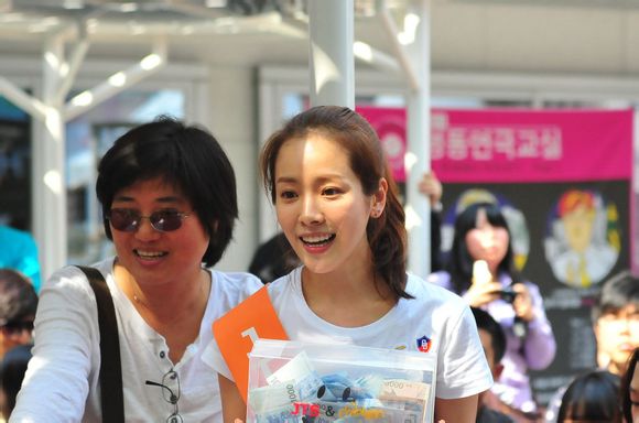 http://m.omega3-ala.com/pics/star/pic/0d7fa4a5146e6a52dabb49e4107ce306.jpg