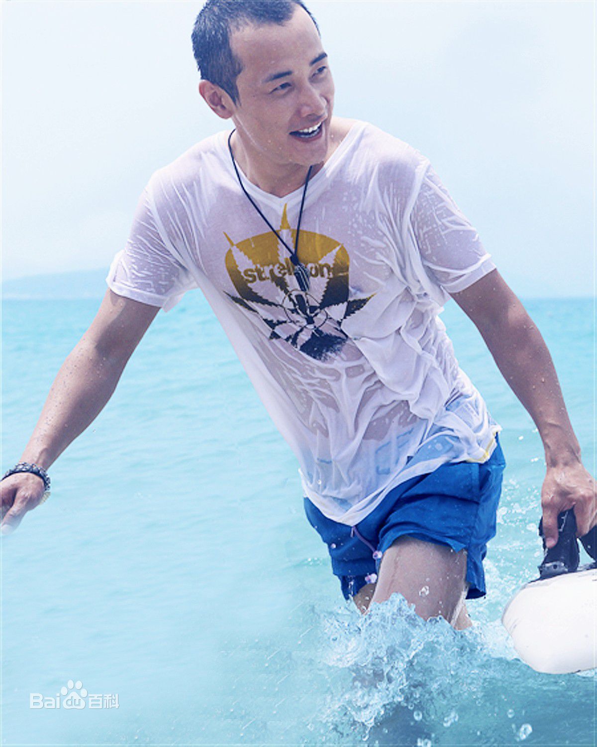 http://m.omega3-ala.com/pics/star/pic/1e1e17b09cb3180e206a12de9145429d.jpg
