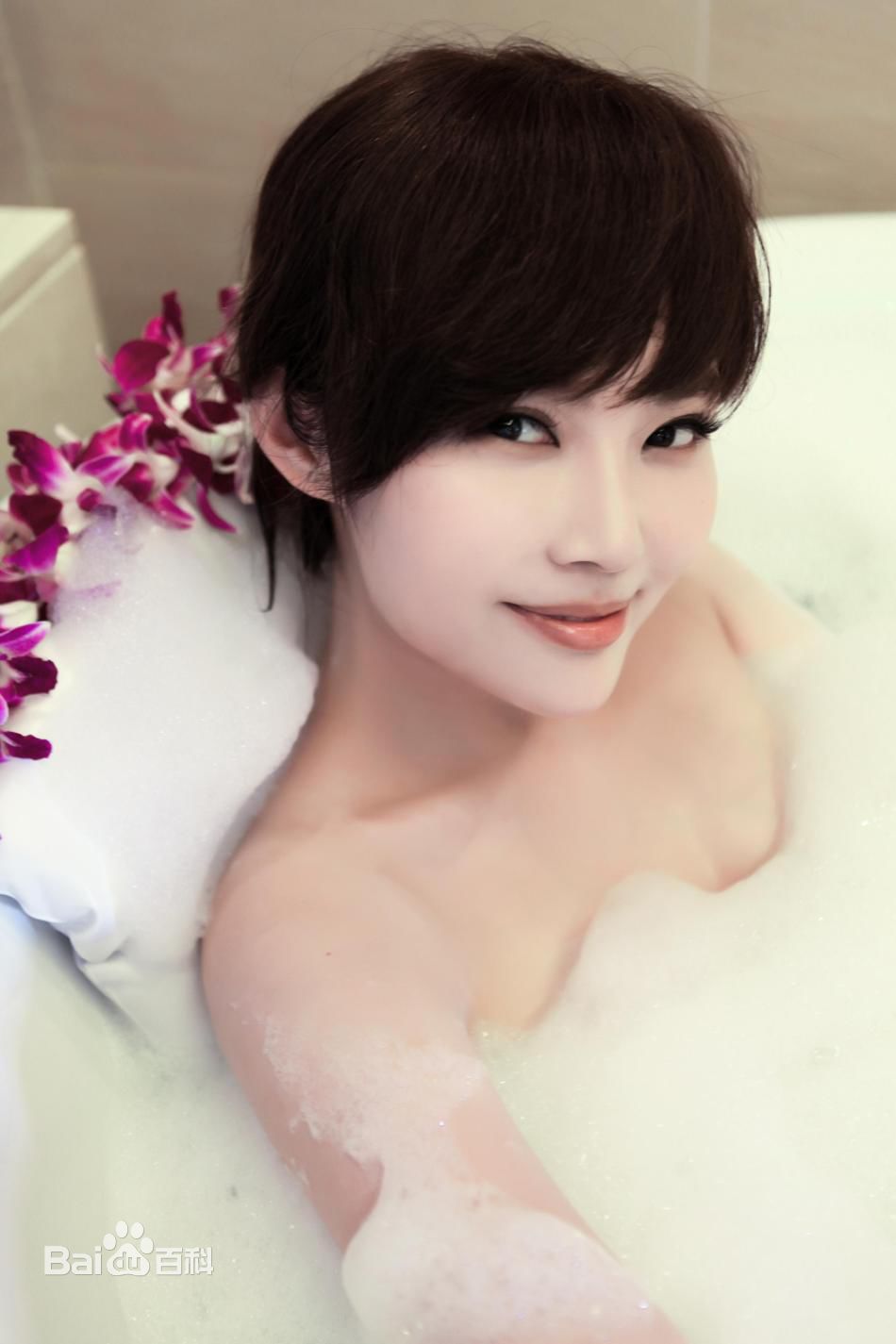 http://m.omega3-ala.com/pics/star/pic/238ee3cac36b139a71b40aaabdb675a2.jpg