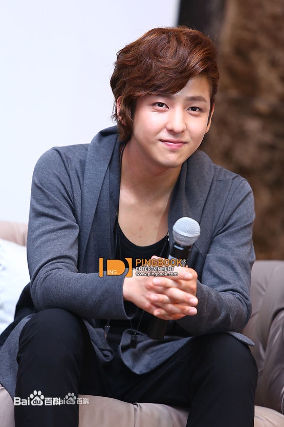 http://m.omega3-ala.com/pics/star/pic/290c2a03102444746c289d0cdedfee8b.jpg