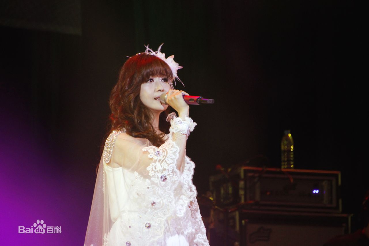 http://m.omega3-ala.com/pics/star/pic/2e471d390d0f0cfd1949d8a4b1becd40.jpg