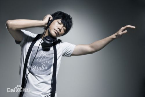 http://m.omega3-ala.com/pics/star/pic/2f0bbf853dc78e84fe54a88911a031aa.jpg