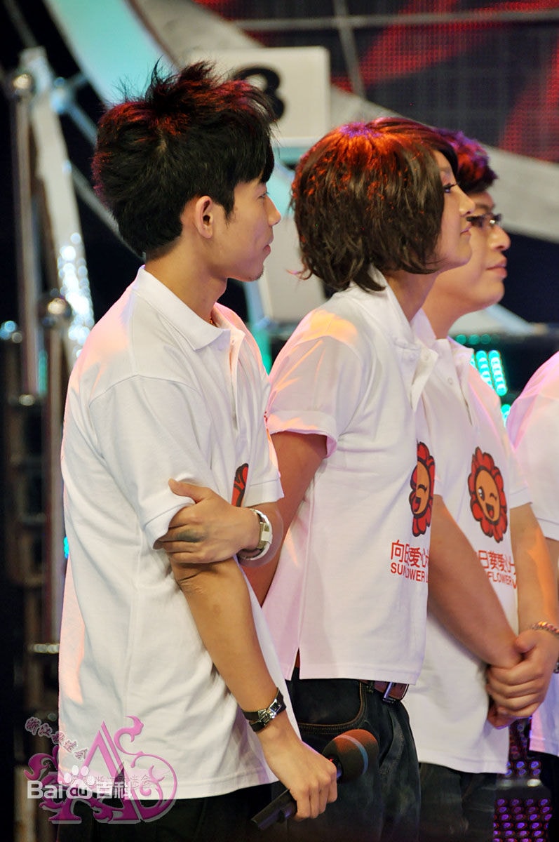 http://m.omega3-ala.com/pics/star/pic/31b176e8431f4a1ce55e560e010abdb1.jpg