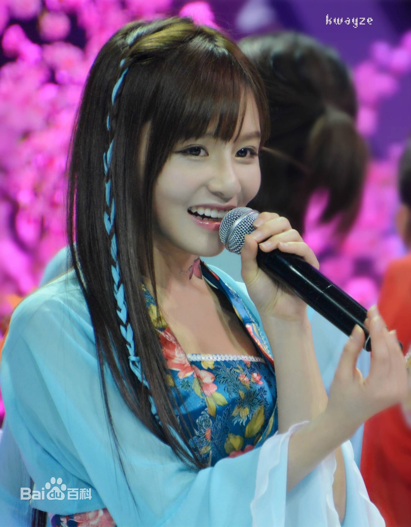 http://m.omega3-ala.com/pics/star/pic/5987ee773bcd32d32e2574e86a595570.jpg