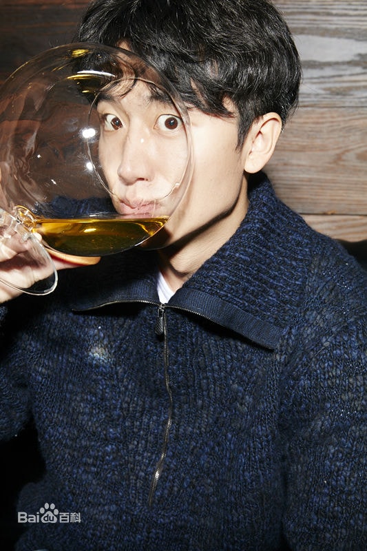 http://m.omega3-ala.com/pics/star/pic/6ccd66fd2307707cd12e0e5f6f6264aa.jpg