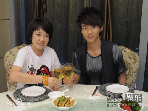 http://m.omega3-ala.com/pics/star/pic/70af979a929121b6eba6626fa2c0025a.jpg