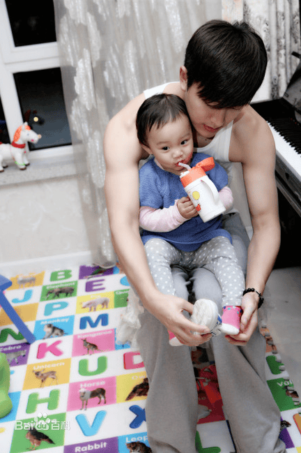 http://m.omega3-ala.com/pics/star/pic/73cf2f94b9cd66db827fa47c945c742a.jpg