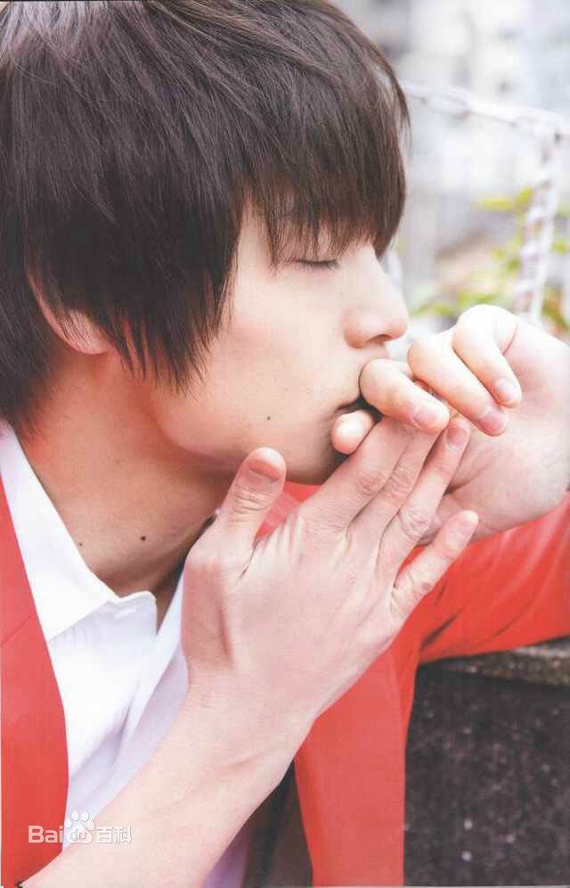 http://m.omega3-ala.com/pics/star/pic/77990edeedeeee3da215d3b1c4b41a43.jpg