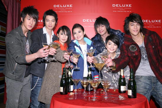 http://m.omega3-ala.com/pics/star/pic/87a15f3deb557cd8b264a7d2b08df8e7.jpg