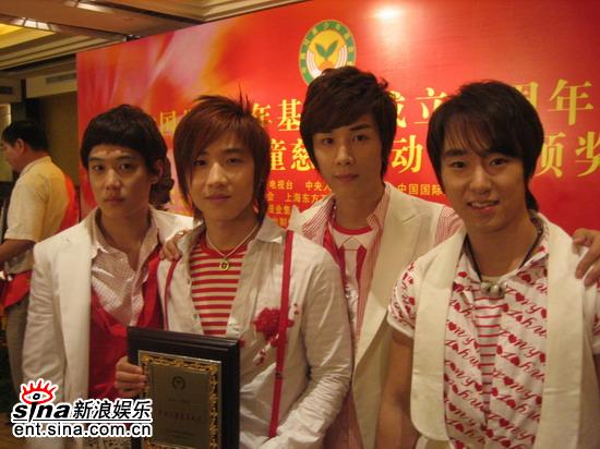 http://m.omega3-ala.com/pics/star/pic/881af7bcb9011984fa97e5737a5fb703.jpg