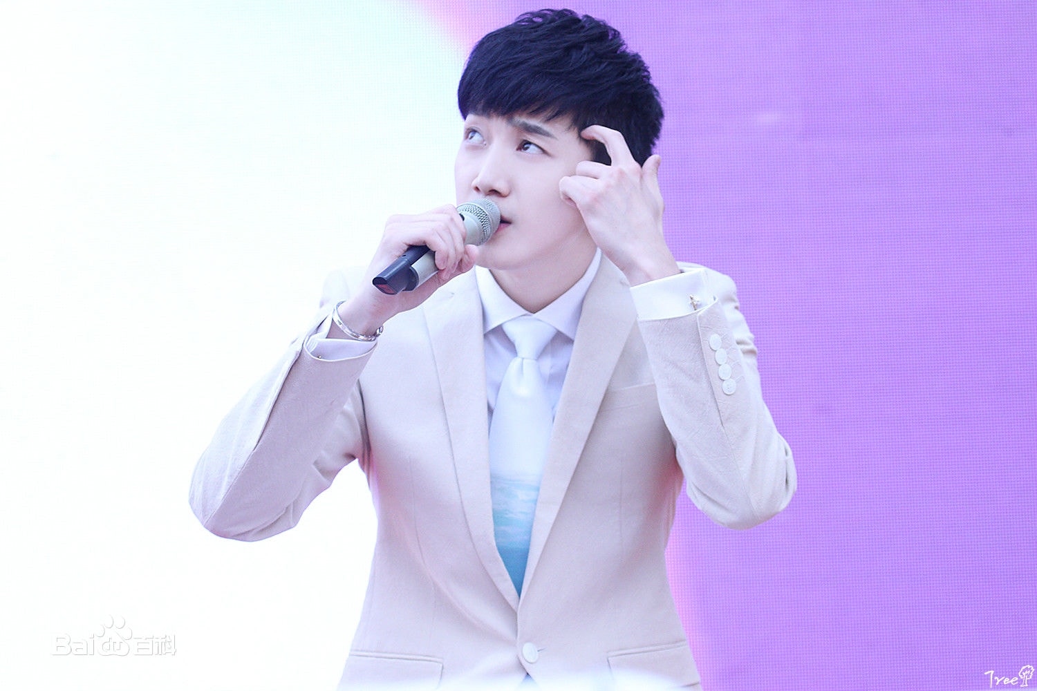 http://m.omega3-ala.com/pics/star/pic/9bf71a1aa28f0d9fc7548b8f7f6af1c4.jpg