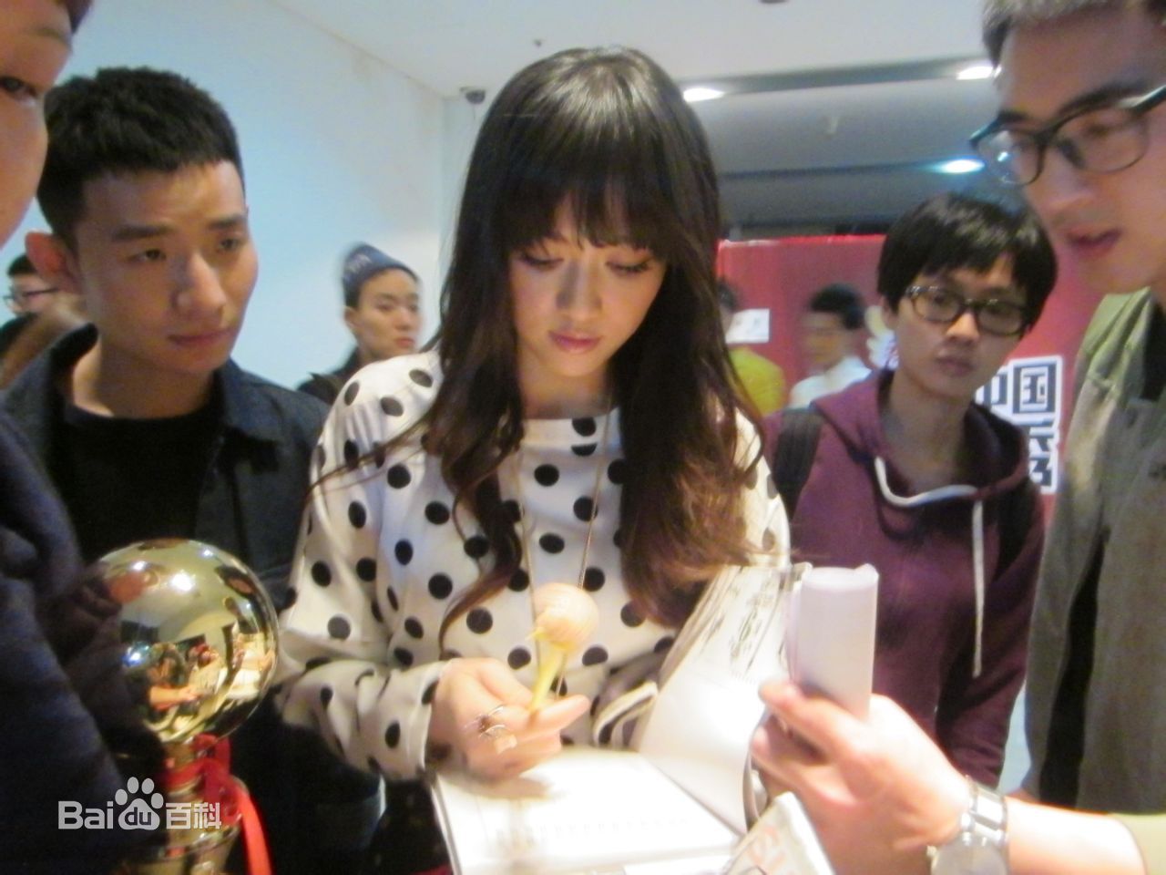 http://m.omega3-ala.com/pics/star/pic/9d9cb13cf56e74839f2ceed7febbf2a8.jpg