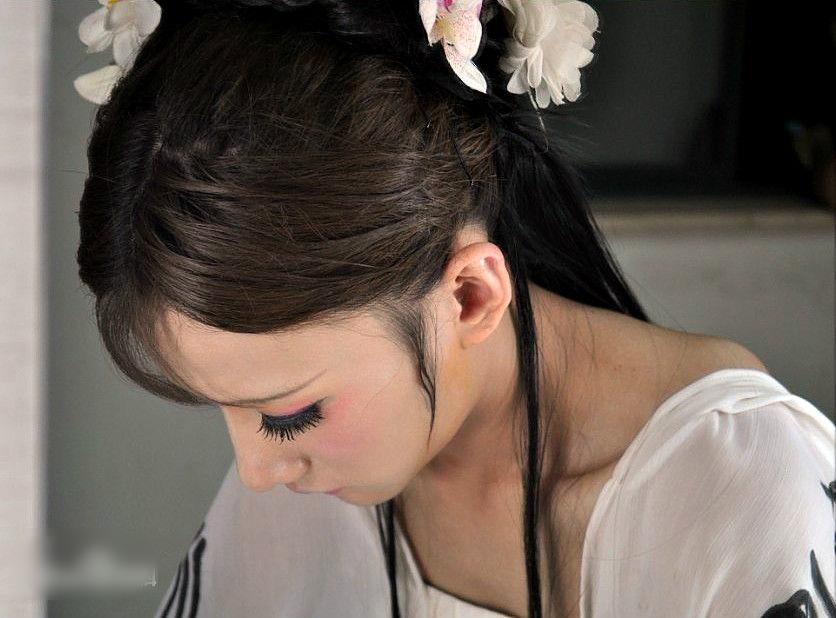 http://m.omega3-ala.com/pics/star/pic/9f47d2d3093a4da7aa85c6fd3609ab35.jpg