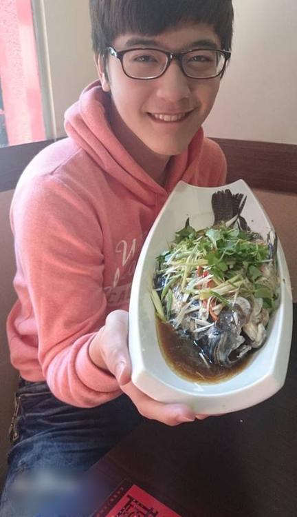 http://m.omega3-ala.com/pics/star/pic/a01c6cc7193c813923c517ff43b8b0bb.jpg
