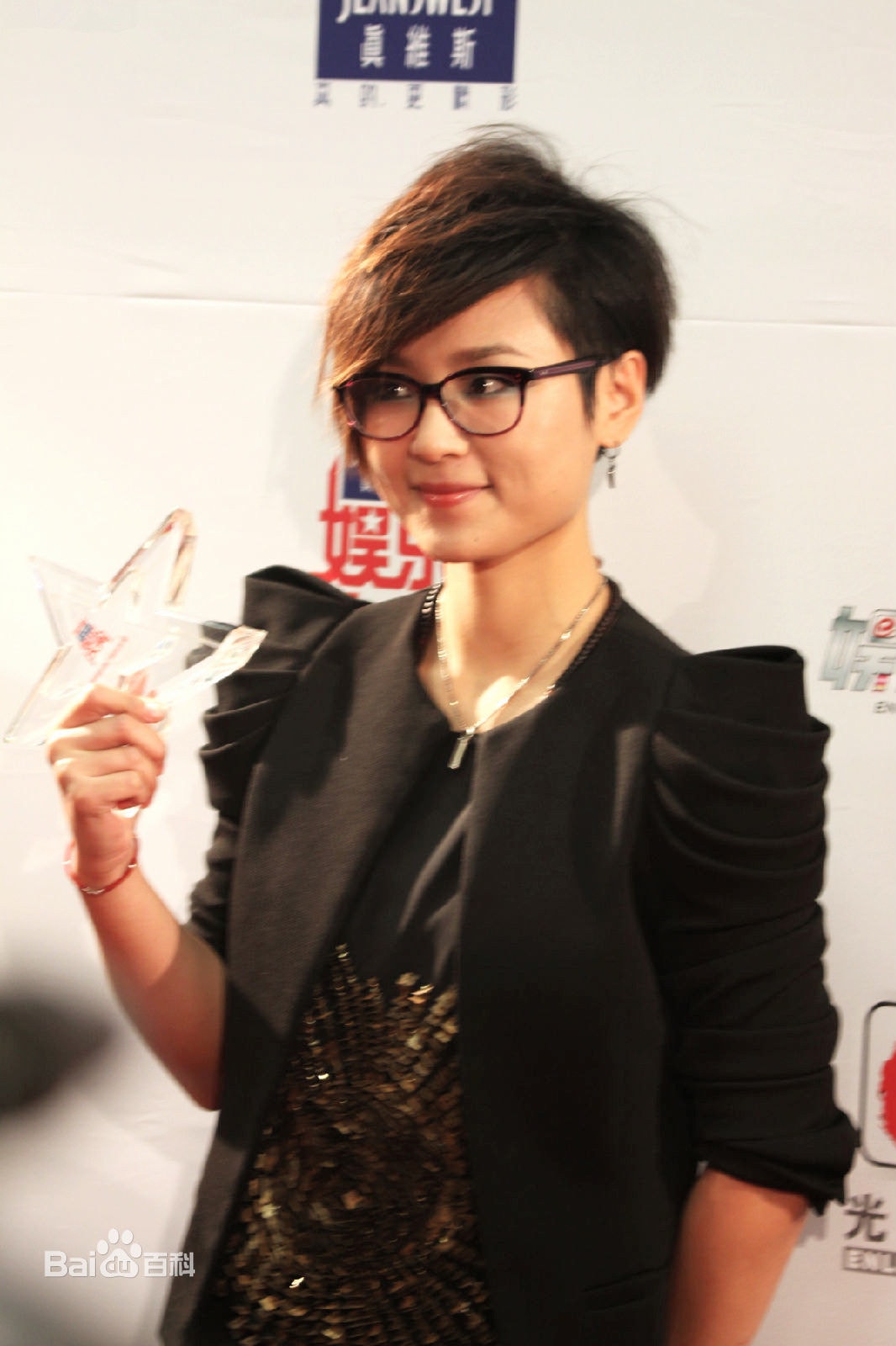 http://m.omega3-ala.com/pics/star/pic/a4d4d26ba5230b5da24a0a4385b93152.jpg