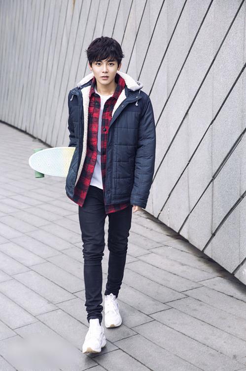 http://m.omega3-ala.com/pics/star/pic/b1a597ce0ec942e7a6ede966dc7cd03a.jpg