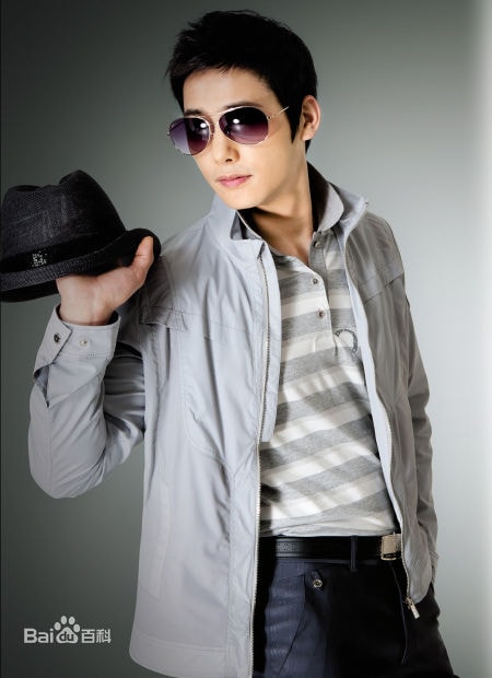 http://m.omega3-ala.com/pics/star/pic/be321cf98d7e50e7919cb0425027d7dd.jpg