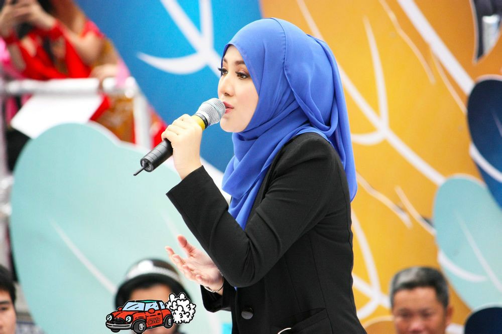 http://m.omega3-ala.com/pics/star/pic/cc82daa7a0a7d4d557082d470d2a770d.jpg