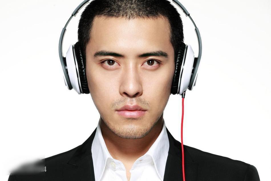 http://m.omega3-ala.com/pics/star/pic/cf7ec333ae5d4203754acbb3f03aec43.jpg
