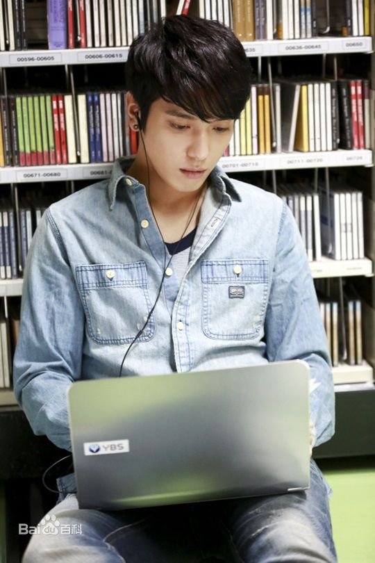 http://m.omega3-ala.com/pics/star/pic/d21cbc290b597589d480fc60e19d9c83.jpg