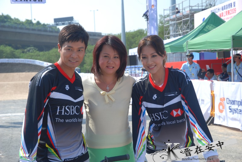 http://m.omega3-ala.com/pics/star/pic/d49f2fa1351f2ee27e6fc75f22726a7e.jpg