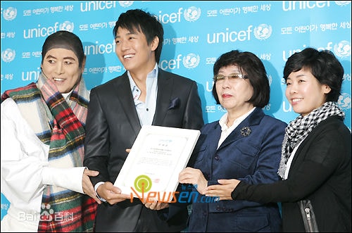 http://m.omega3-ala.com/pics/star/pic/d559c93aca8d9a90727358caceaebfe9.jpg