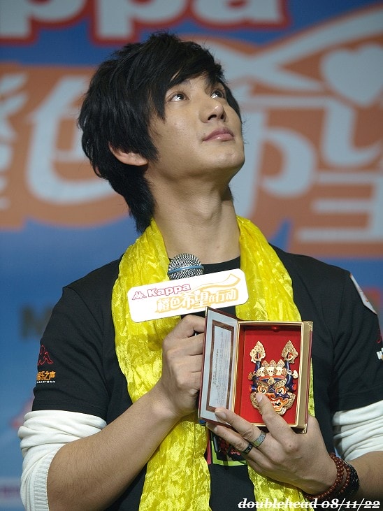 http://m.omega3-ala.com/pics/star/pic/e162930666eb4a74634c7857baec55b9.jpg