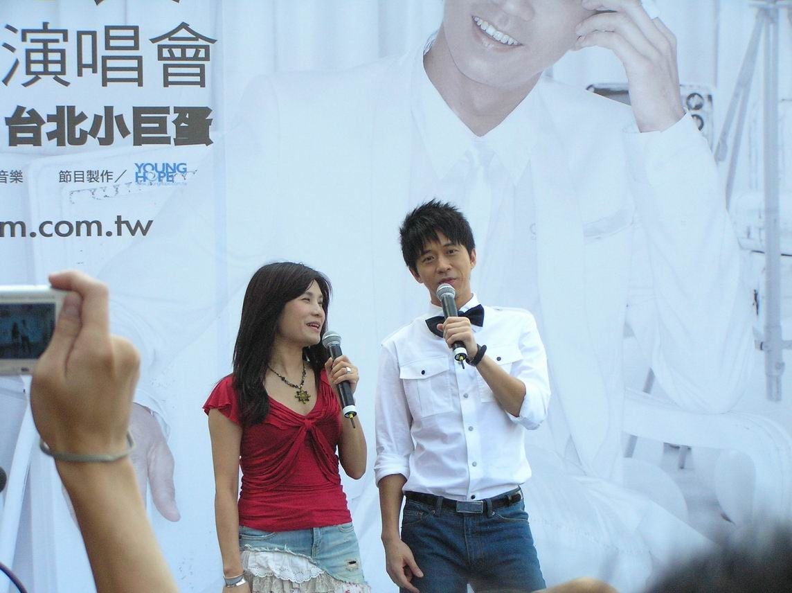 http://m.omega3-ala.com/pics/star/pic/e24b26129236378ff782731fb9ab0e25.jpg