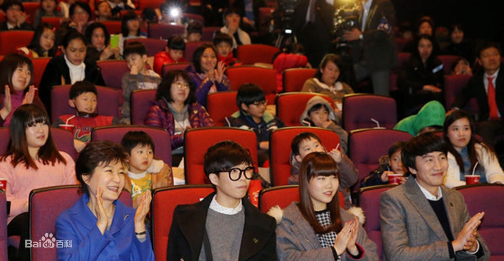http://m.omega3-ala.com/pics/star/pic/e4516a29e2050a6fe2a70d4330cb2b4f.jpg