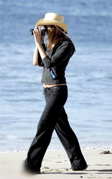 http://m.omega3-ala.com/pics/star/pic/e56b61ffb9ec2cc70f411fe1eafd088a.jpg