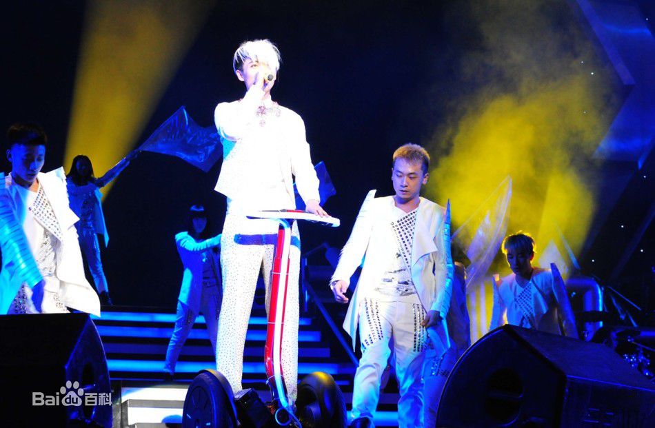 http://m.omega3-ala.com/pics/star/pic/e571f0a9a80df78093938dd3fd45babd.jpg